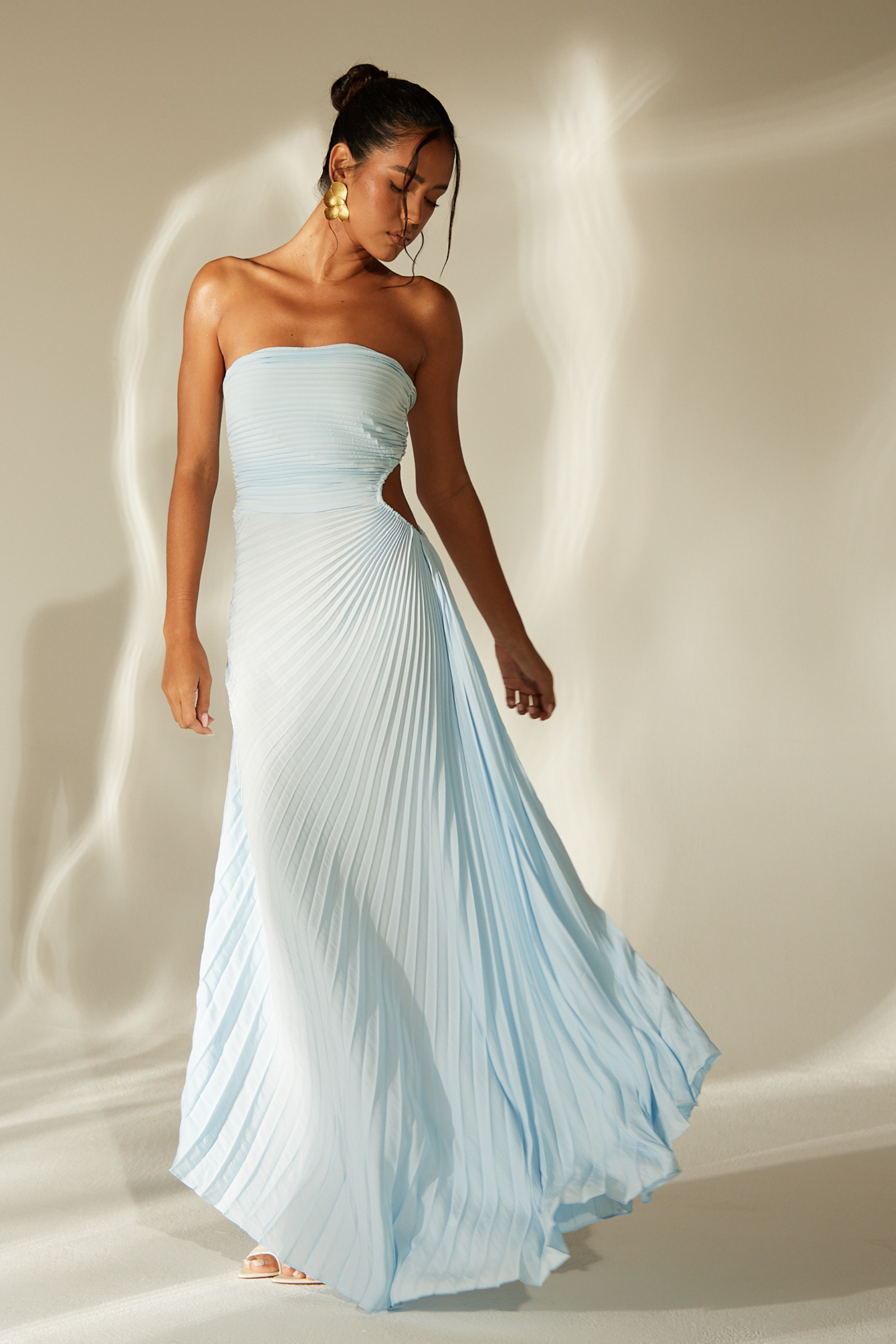 aria cove maxi dress Pink jersey maxi dress Aria Cove