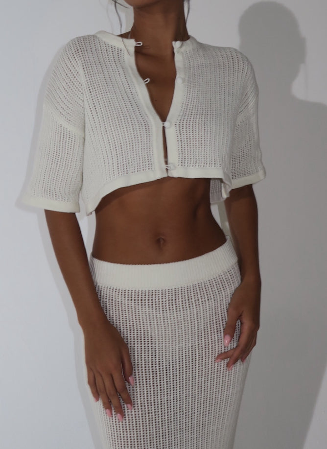 Knit cropped shirt size S-M