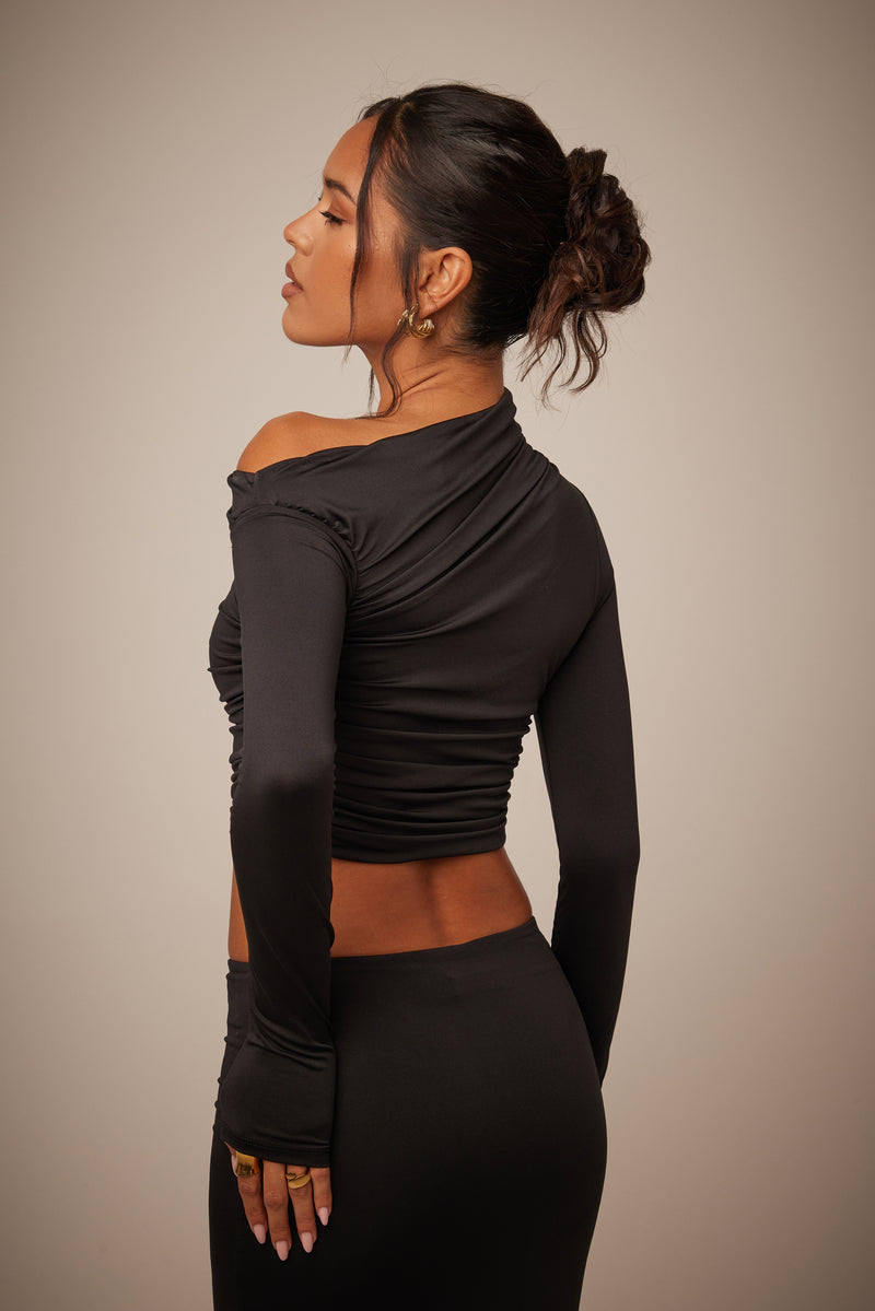 AMELIA Black
